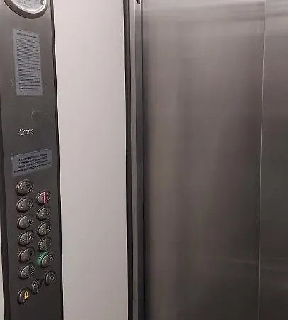 Apartament Apartament Prima 2 *